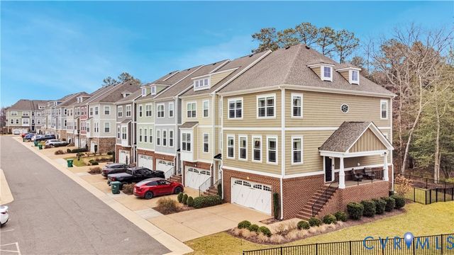 11401 Hayloft Ln, Glen Allen, VA 23060