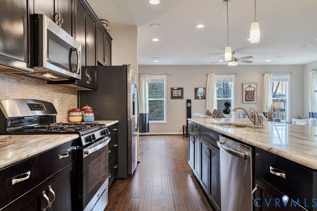 11401 Hayloft Ln, Glen Allen, VA 23060