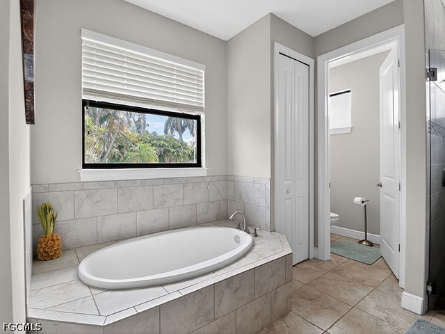 3315 Surfside BLVD, Cape Coral, FL 33914