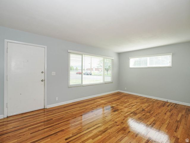 35 W AMERICAN AVE, Murray, UT 84107