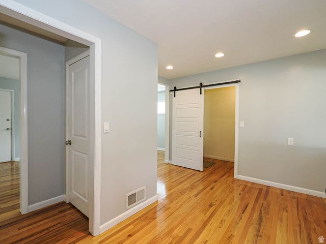 35 W AMERICAN AVE, Murray, UT 84107