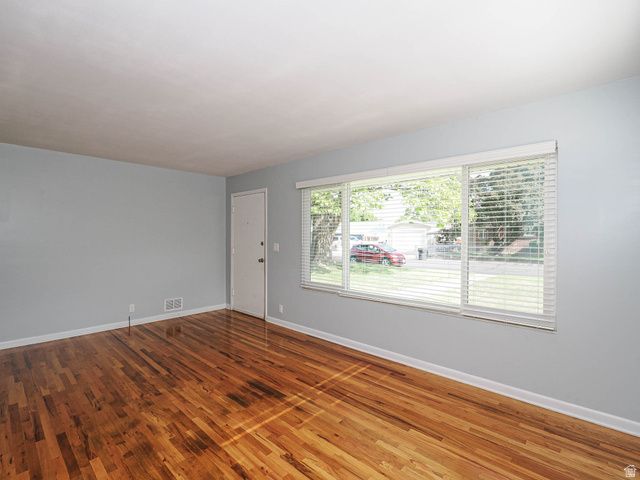 35 W AMERICAN AVE, Murray, UT 84107