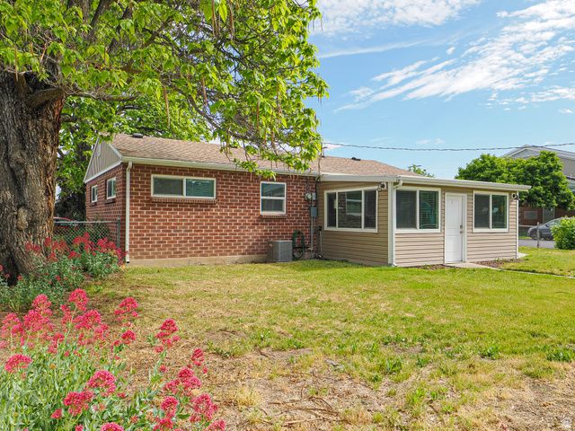 35 W AMERICAN AVE, Murray, UT 84107