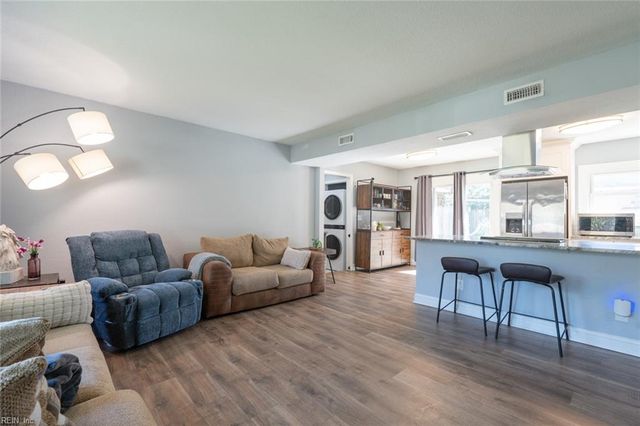 1310 Virginia AVE, Chesapeake, VA 23324
