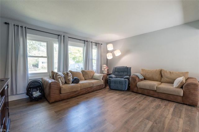 1310 Virginia AVE, Chesapeake, VA 23324