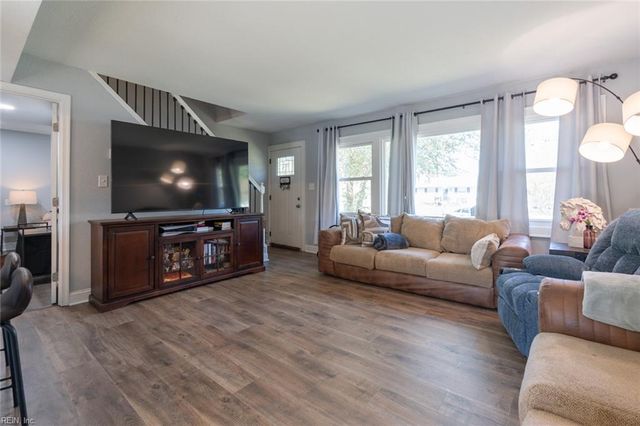 1310 Virginia AVE, Chesapeake, VA 23324