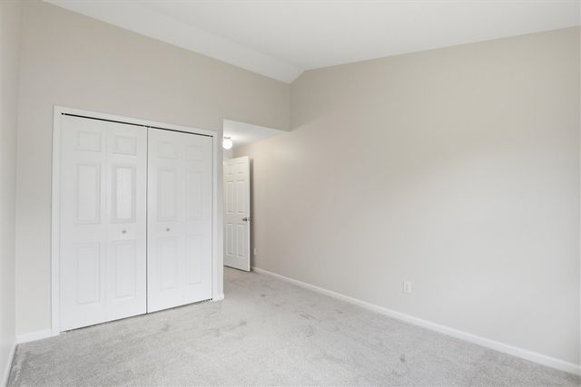 7492 Green Meadow Lane, Canton, MI 48187