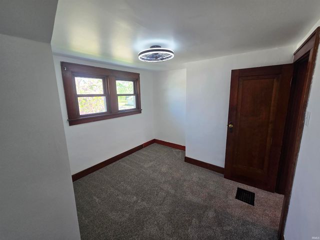 2907 McArthur Drive, Fort Wayne, IN 46809