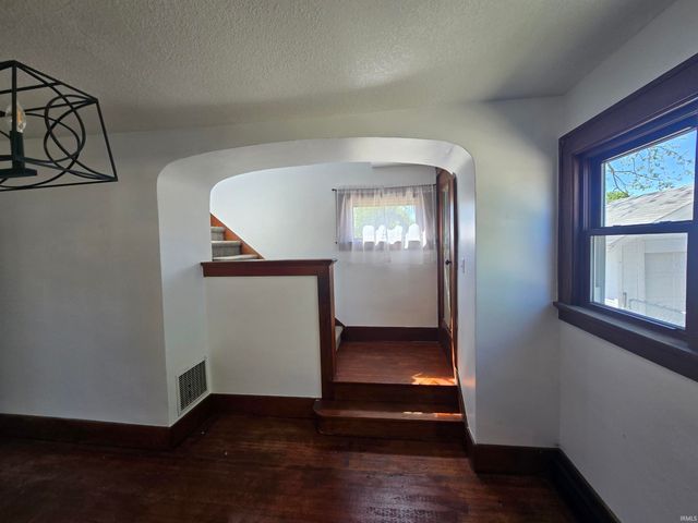 2907 McArthur Drive, Fort Wayne, IN 46809