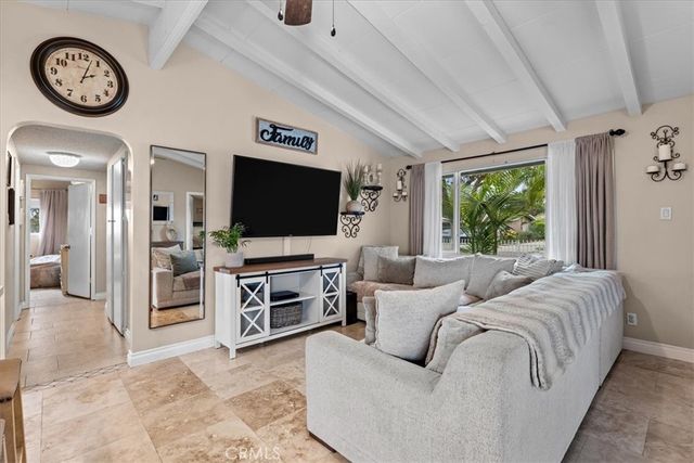 2012 W Dogwood, Anaheim, CA 92801