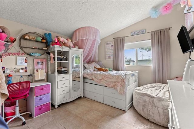 2012 W Dogwood, Anaheim, CA 92801