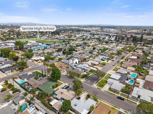 2012 W Dogwood, Anaheim, CA 92801