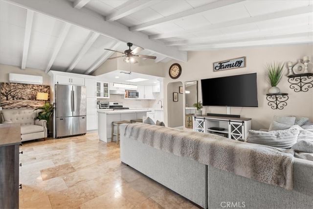 2012 W Dogwood, Anaheim, CA 92801