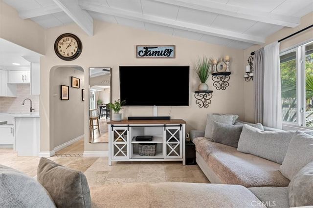 2012 W Dogwood, Anaheim, CA 92801