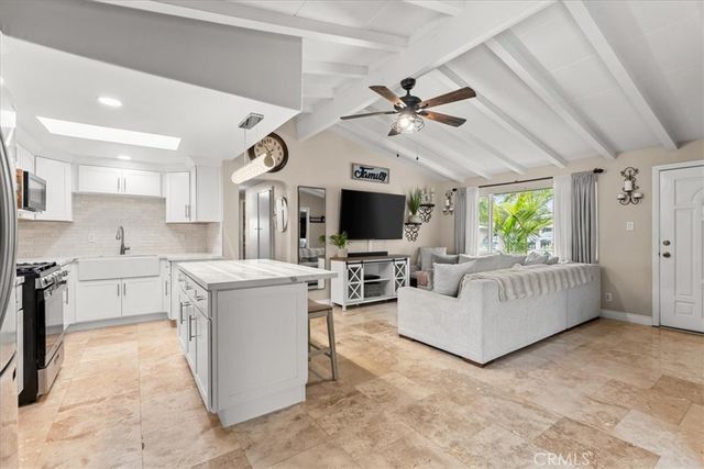 2012 W Dogwood, Anaheim, CA 92801