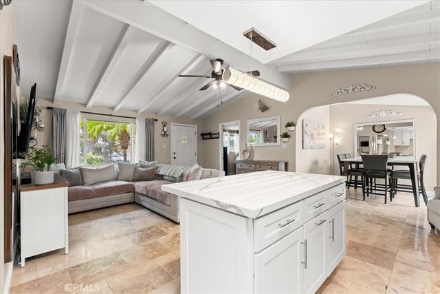2012 W Dogwood, Anaheim, CA 92801