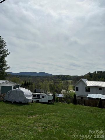 99999 Lamb Avenue 2, Asheville, NC 28806