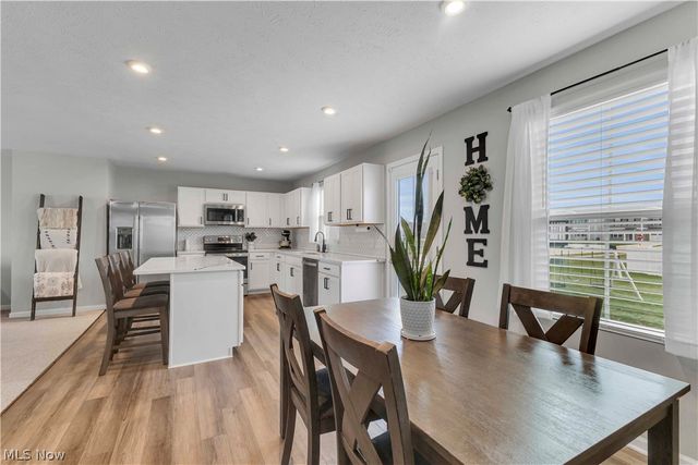 180 Wild Flower Drive, Elyria, OH 44035