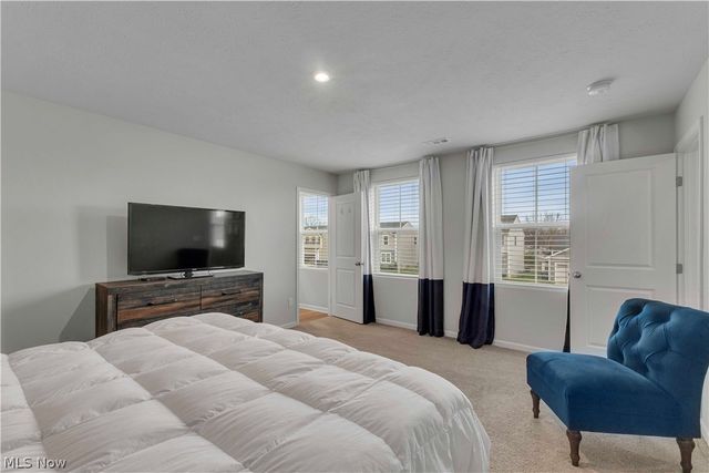 180 Wild Flower Drive, Elyria, OH 44035