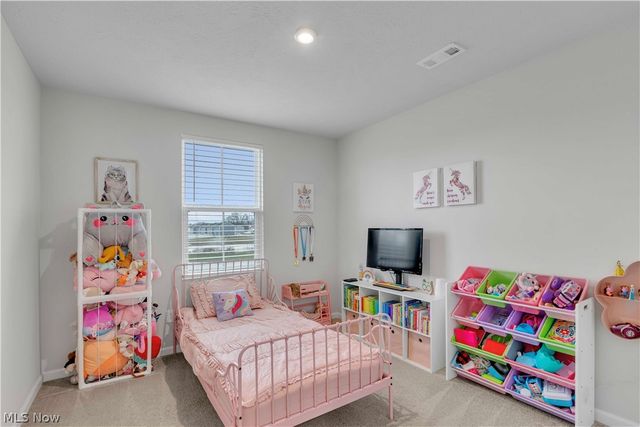 180 Wild Flower Drive, Elyria, OH 44035