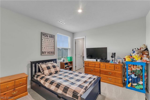 180 Wild Flower Drive, Elyria, OH 44035