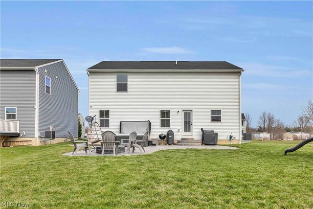 180 Wild Flower Drive, Elyria, OH 44035