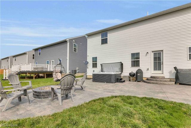 180 Wild Flower Drive, Elyria, OH 44035