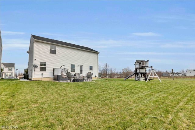 180 Wild Flower Drive, Elyria, OH 44035