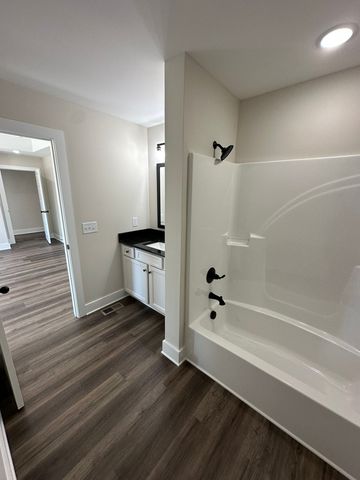 422 Shady Hill Road, Dickson, TN 37055