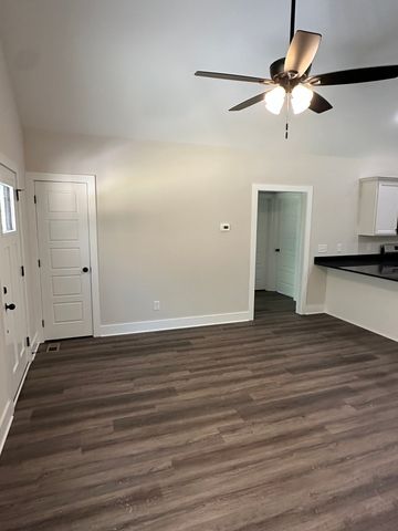 422 Shady Hill Road, Dickson, TN 37055