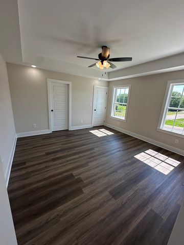 422 Shady Hill Road, Dickson, TN 37055