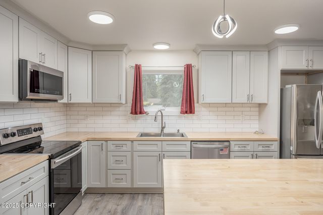 3413 Conifer Drive, North Pole, AK 99705