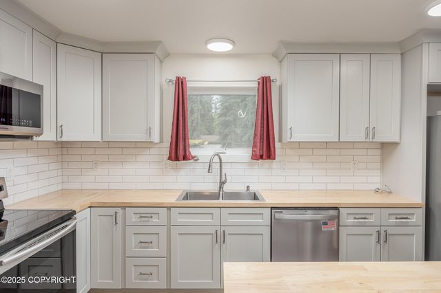 3413 Conifer Drive, North Pole, AK 99705