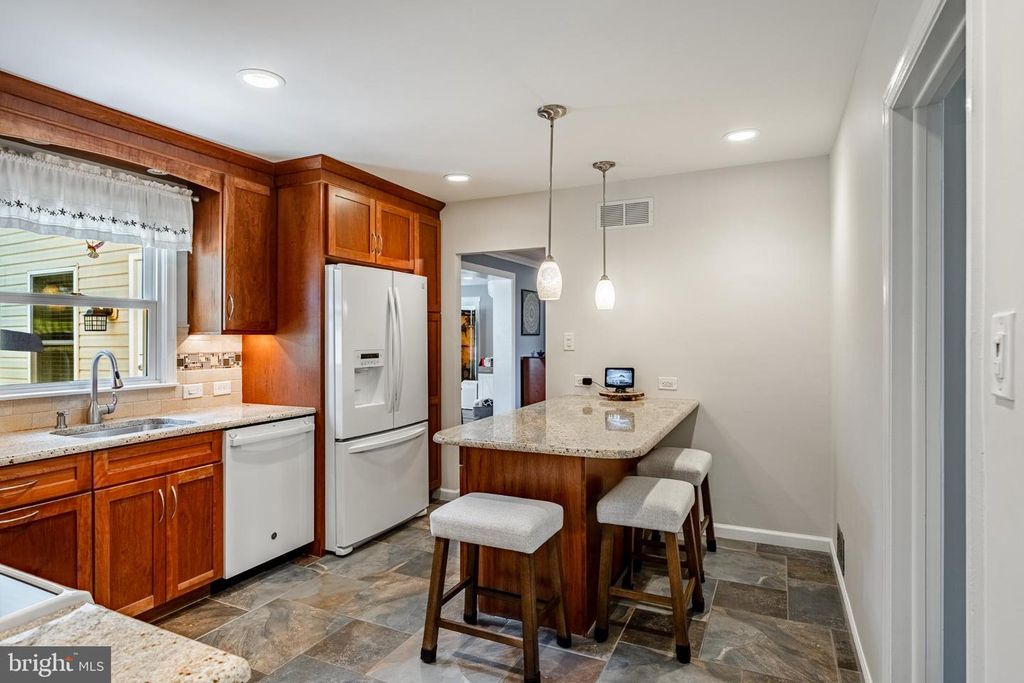 1438 GRAND OAK LN, West Chester, PA 19380