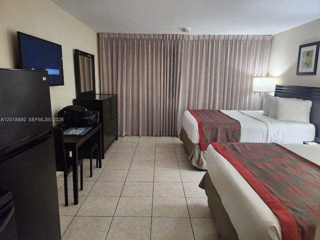 19201 Collins Ave 1028, Sunny Isles Beach, FL 33160