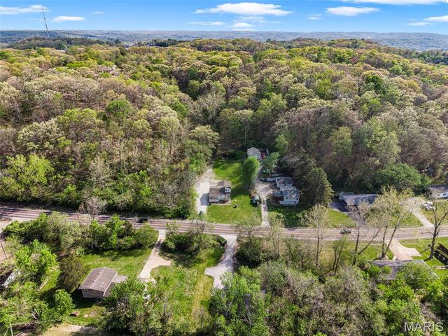 5916 State Road Pp, High Ridge, MO 63049
