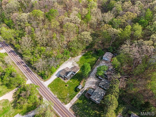 5916 State Road Pp, High Ridge, MO 63049