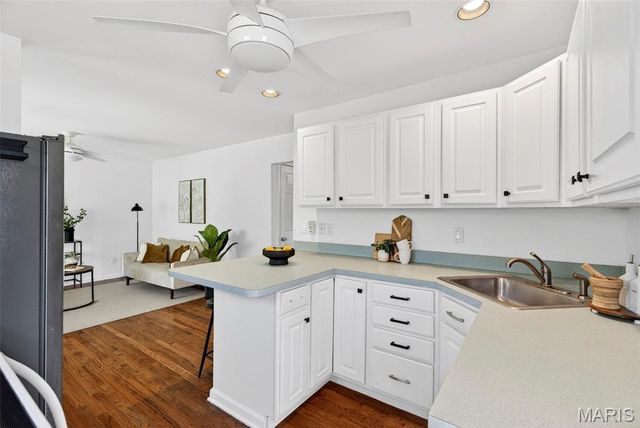 5916 State Road Pp, High Ridge, MO 63049