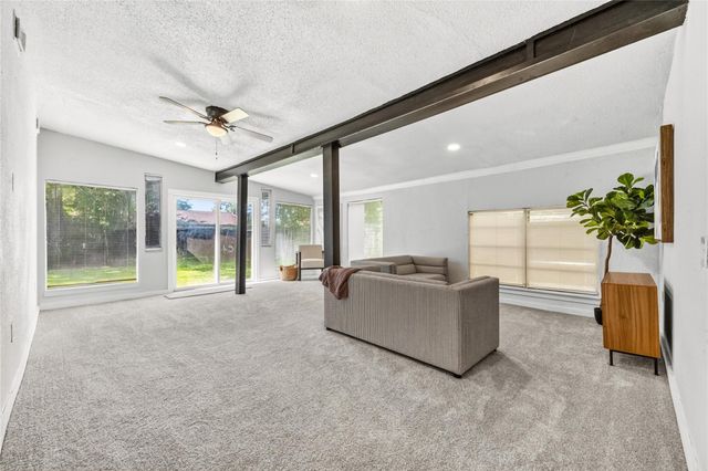 7026 Hedgewood Street, Houston, TX 77016