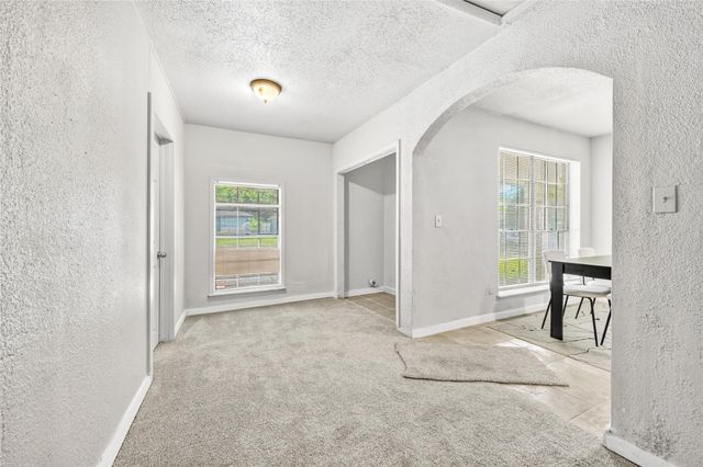 7026 Hedgewood Street, Houston, TX 77016