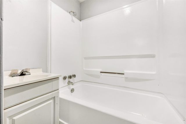 7026 Hedgewood Street, Houston, TX 77016