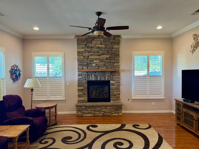 1566 Adams Rd, Yuba City, CA 95993