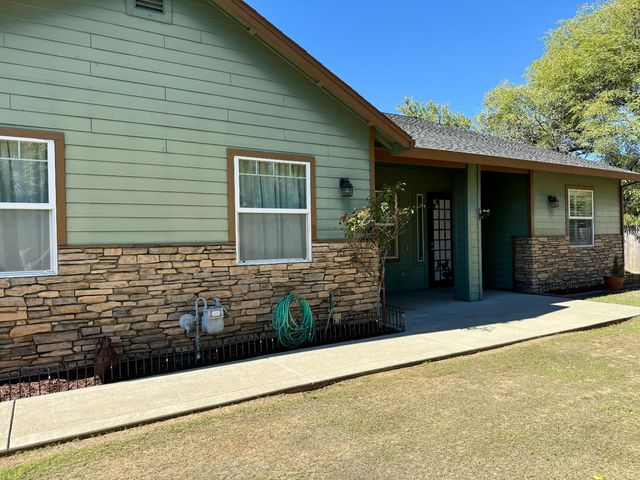 1566 Adams Rd, Yuba City, CA 95993