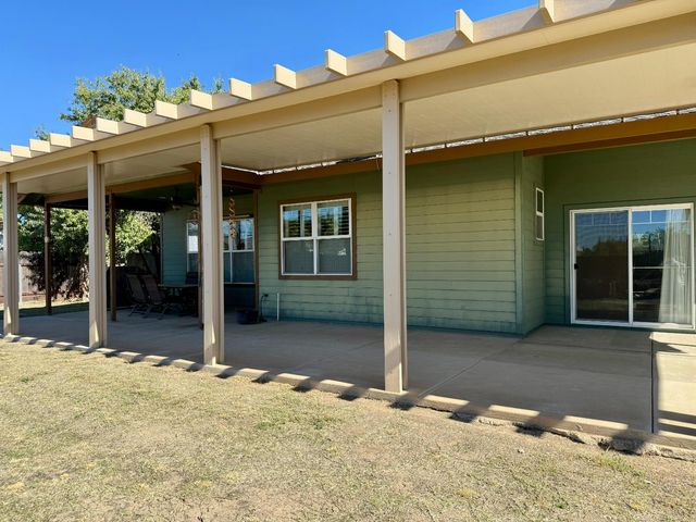 1566 Adams Rd, Yuba City, CA 95993