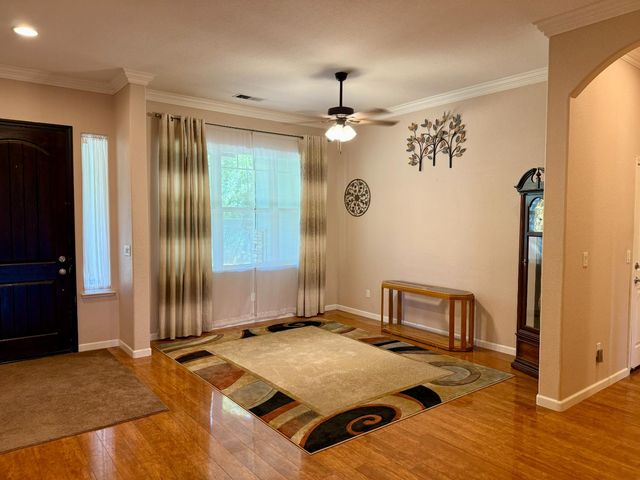 1566 Adams Rd, Yuba City, CA 95993