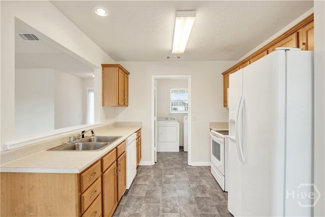 22 Lauren Way, Rincon, GA 31326