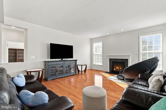 7512 SAN DIEGO CT, Gainesville, VA 20155