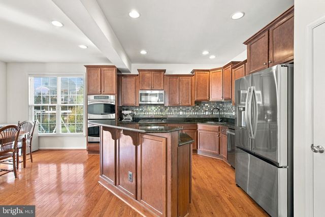 7512 SAN DIEGO CT, Gainesville, VA 20155