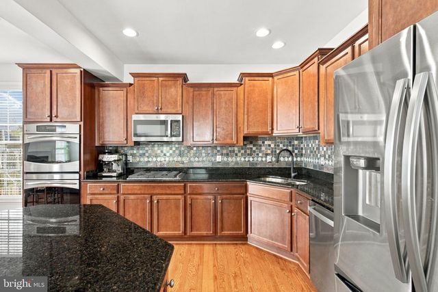 7512 SAN DIEGO CT, Gainesville, VA 20155