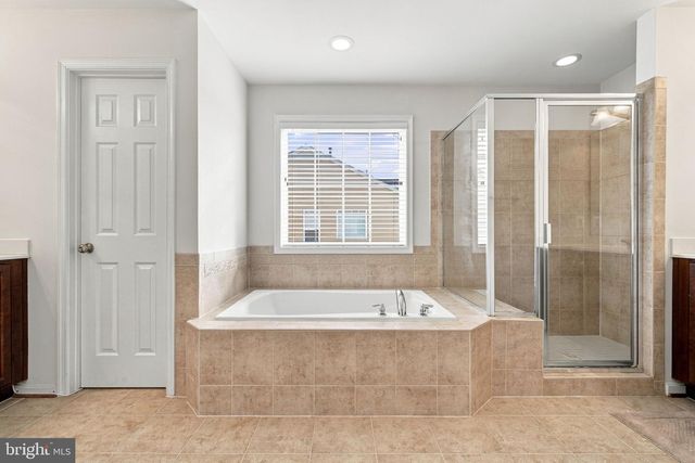 7512 SAN DIEGO CT, Gainesville, VA 20155